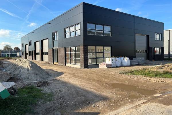 Bedrijfsruimte Industrieweg 12C Elst (GE)