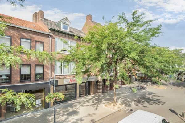 Winkelruimte Markt 14 Beek (LI)