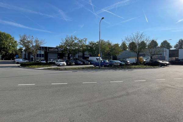 Bedrijfsruimte Industrieweg 67 Zoetermeer