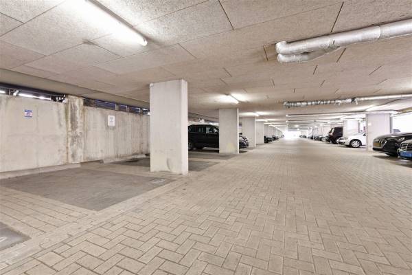 Bedrijfsruimte Jacques Veltmanstraat Amsterdam
