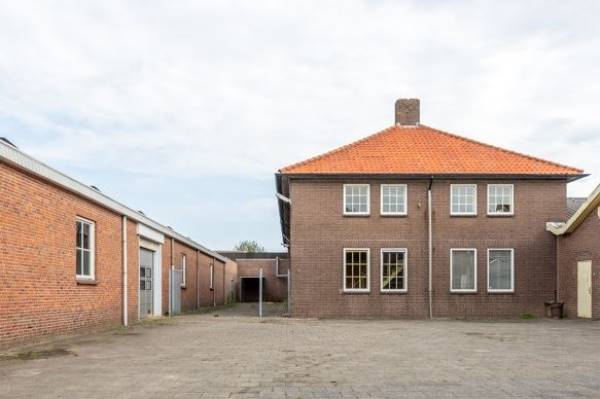 Bedrijfsruimte Houtstraat 6 Megen