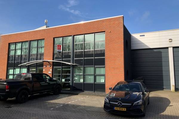 Bedrijfsruimte Zeemanstraat 53 Barendrecht