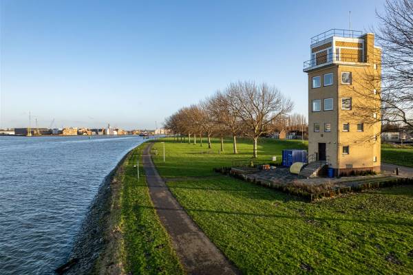 Kantoorruimte Pernisse Hoofd 15 Pernis Rotterdam