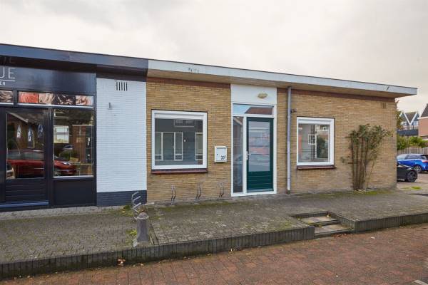 Bedrijfsruimte Raadhuisstraat 33a Oosthuizen