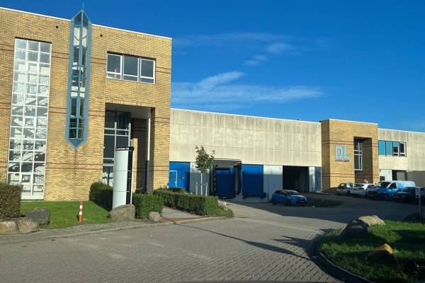 Bedrijfsruimte Tupolevlaan 30 Schiphol-Rijk