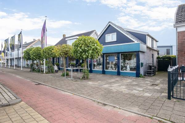 Winkelruimte Rijksstraatweg 116 Hellevoetsluis