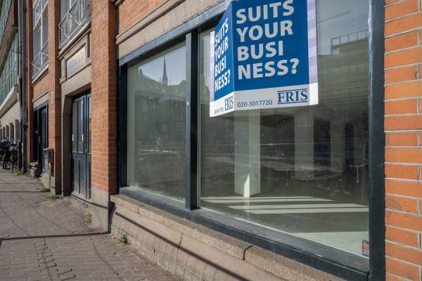 Winkelruimte Nieuwezijds Voorburgwal 116v Amsterdam