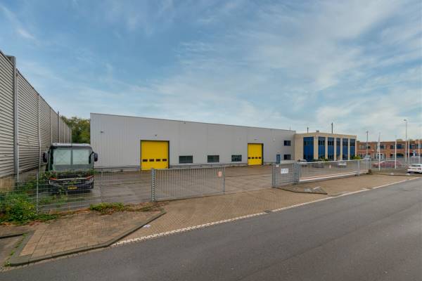 Bedrijfsruimte Klompenmakerstraat 71 Hoogvliet Rotterdam
