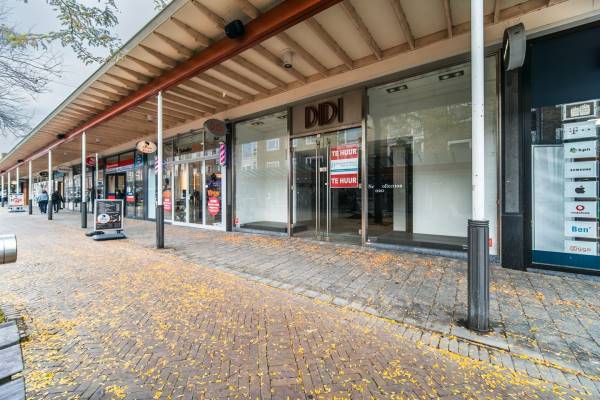 Winkelruimte Lange Nering 65 Emmeloord