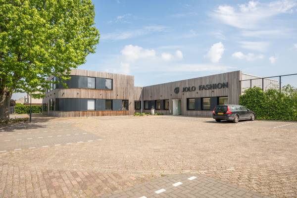 Bedrijfsruimte Watertorenstraat 4 Made