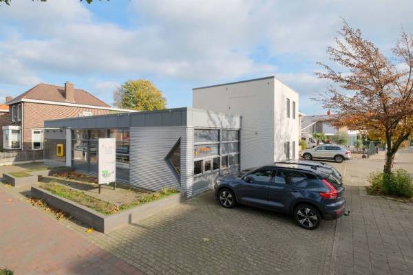 Kantoorruimte Ootmarsumsestraat 319 Almelo