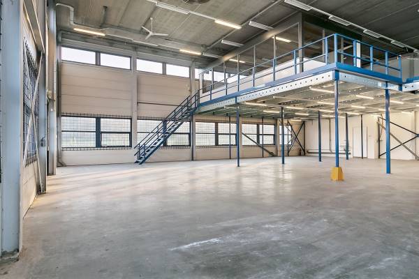 Bedrijfsruimte Coenecoop 711 Waddinxveen