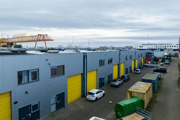 Bedrijfsruimte Schiedamsedijk 52F Vlaardingen