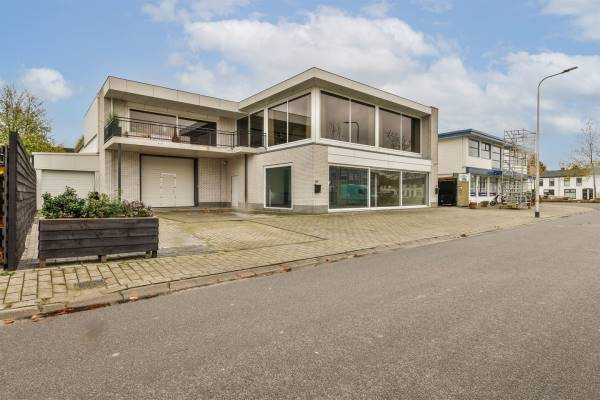 Bedrijfsruimte Jonkheer Mockkade 37 39 Hillegom