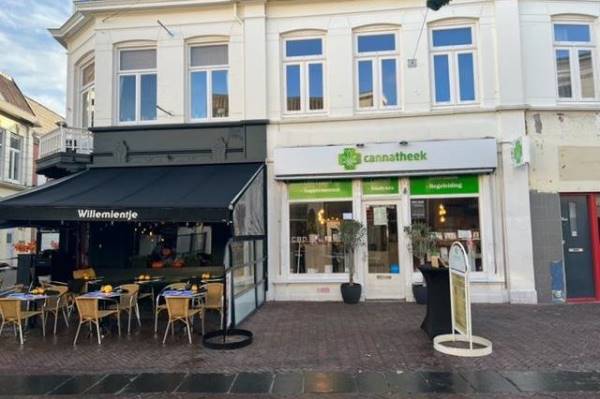 Winkelruimte De Heurne 16 Enschede