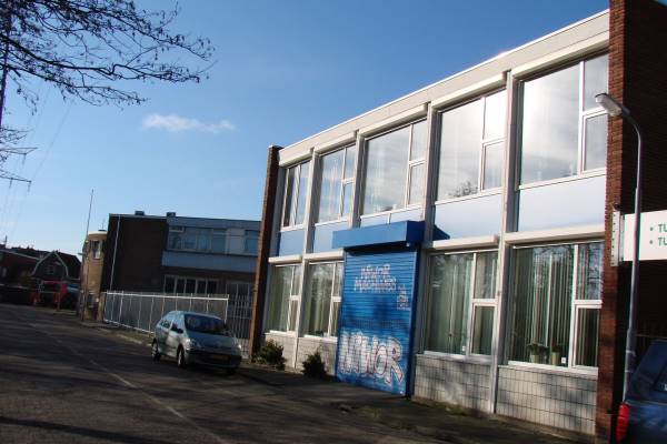 Bedrijfsruimte Cornelis van Uitgeeststraat 3 Zaandam