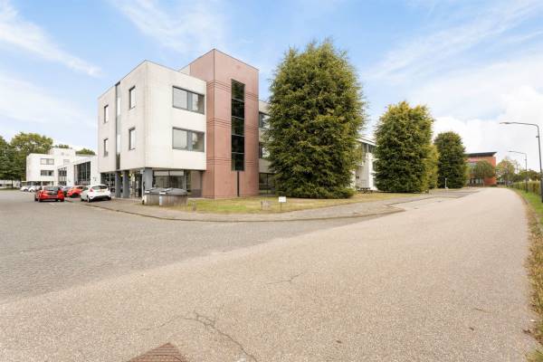 Kantoorruimte Panovenweg 22 - 30 Helmond