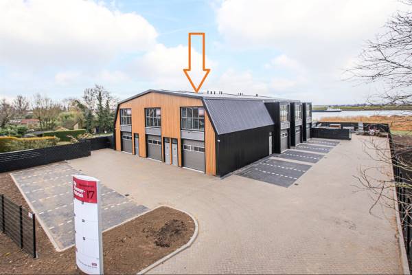 Bedrijfsruimte Lekdijk 17D Ammerstol