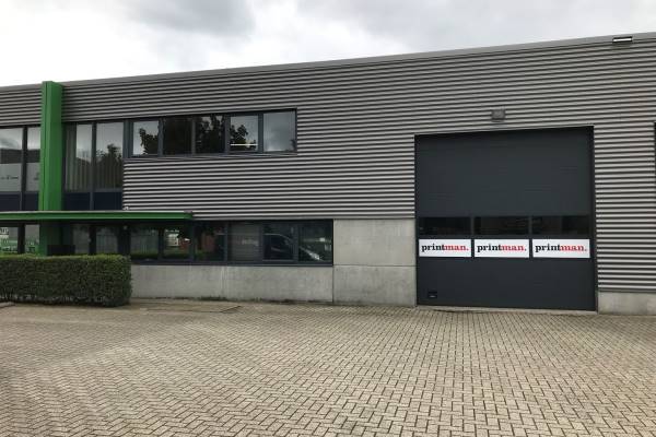 Bedrijfsruimte Kempenbaan 12 Rijen