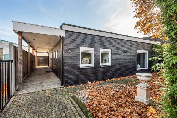 Bedrijfsruimte Industriestraat 221 Hengelo (OV)