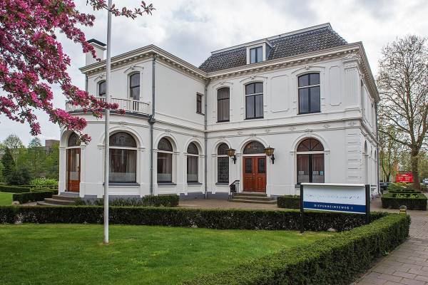 Kantoorruimte Diepenheimseweg 1 Goor