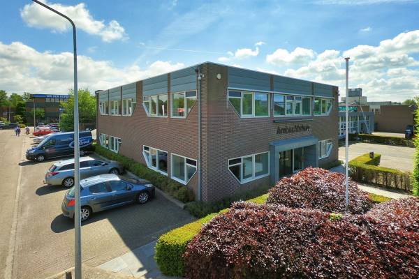 Kantoorruimte Ambachtsweg 46 Huizen