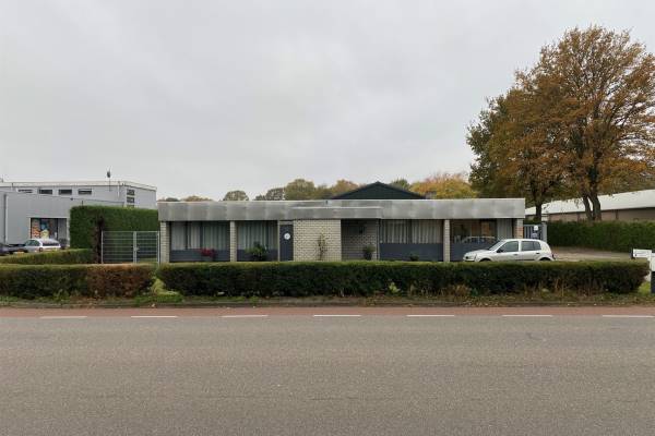 Bedrijfsruimte Kapitein Grantstraat 30 Emmen