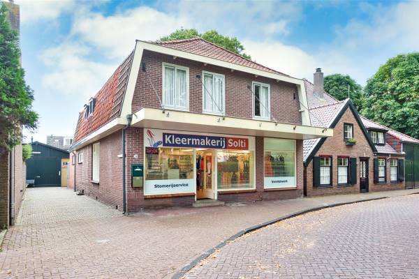 Winkelruimte Raadhuisweg 20 Akersloot