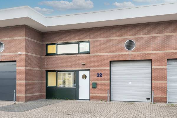 Bedrijfsruimte Watertoren 32 Dirksland