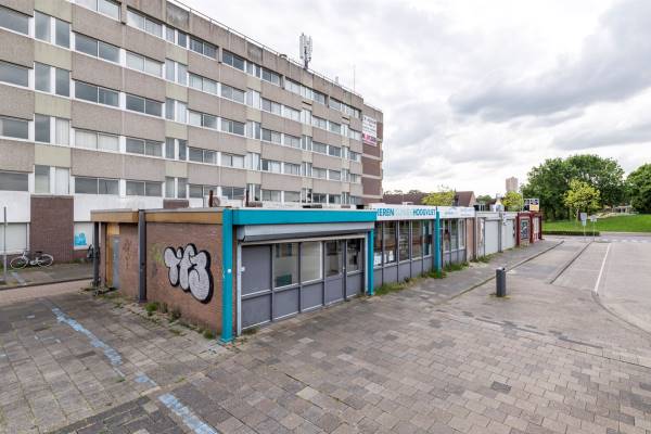 Winkelruimte Langs de baan 104 Hoogvliet Rotterdam