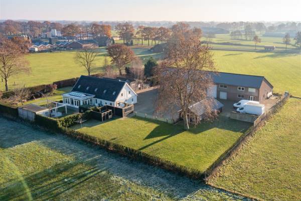 Bedrijfsruimte Engelsestadweg 28 Barneveld