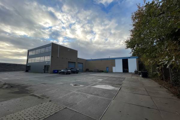 Bedrijfsruimte Trierveldweg 1 Born