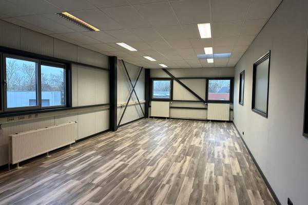 Bedrijfsruimte Kweldergras 3b Groningen