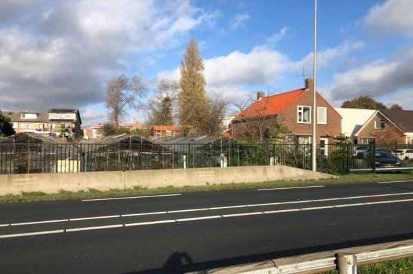 Bouwgrond Burgemeester Crez&#233;elaan 1 De Lier