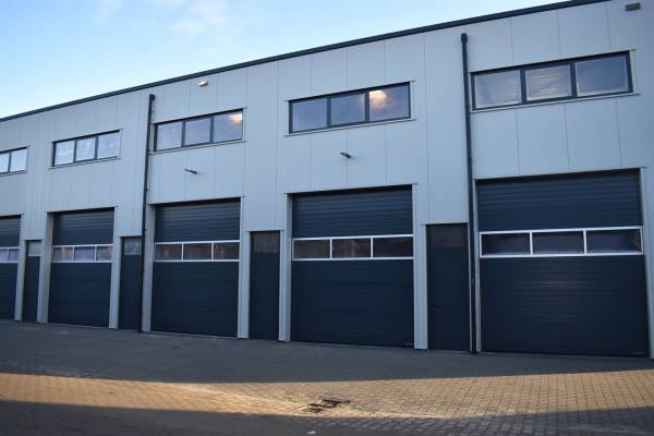 Bedrijfsruimte Eems-Dollardweg 10K &amp; L Zuidbroek