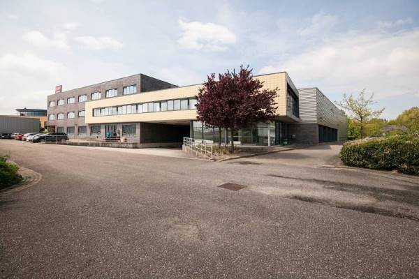 Bedrijfsruimte Driemanssteeweg 250 Rotterdam