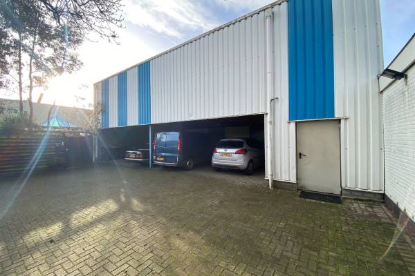 Bedrijfsruimte Deventerstraat 16b Vaassen