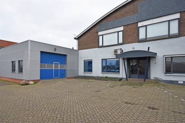 Kantoorruimte Mr. W.M. Oppedijk van Veenweg 20f Burgum
