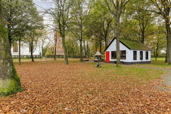 Winkelruimte Burg de Kockstraat 28 Oosterhesselen