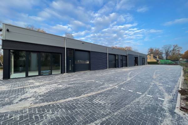 Bedrijfsruimte Oranjelaan 42D Beek en Donk