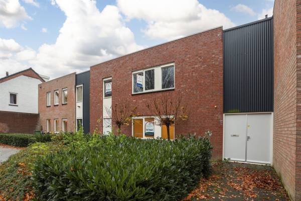 Bedrijfsruimte Houtse Parallelweg 33 Helmond
