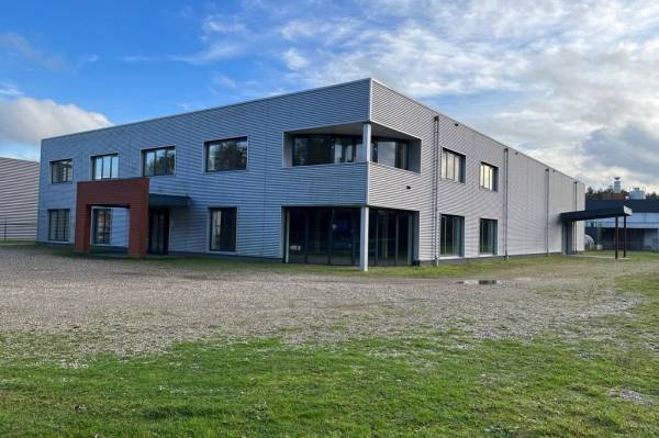 Bedrijfsruimte De Grens 51 Heijen