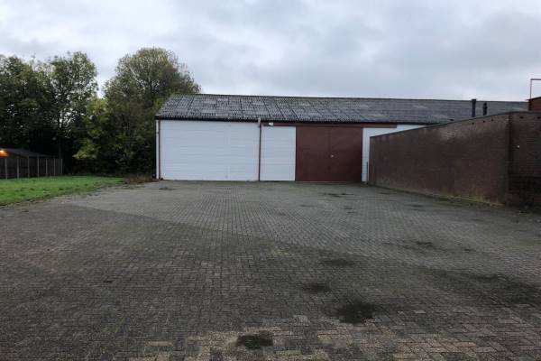 Bedrijfsruimte Dorpsweg 94 De Heen