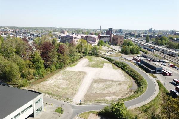 Verhard buitenterrein Schuttersveld Enschede