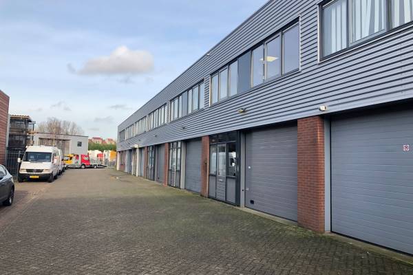 Kantoorruimte Tienlingstraat 15A Zaandam
