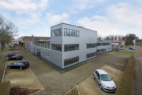 Bedrijfsruimte Edisonstraat 10 Oud-Beijerland