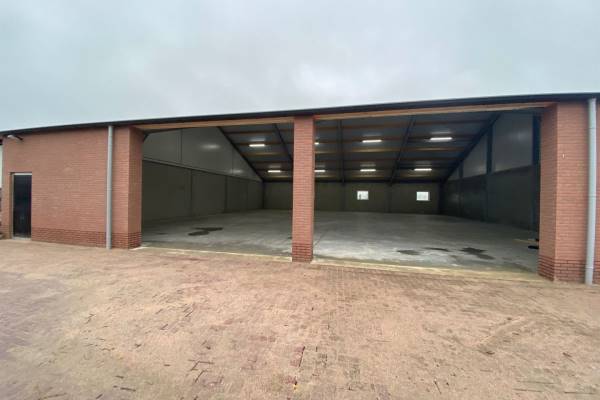 Bedrijfsruimte Ravensgoedseweg 1 Zwartebroek