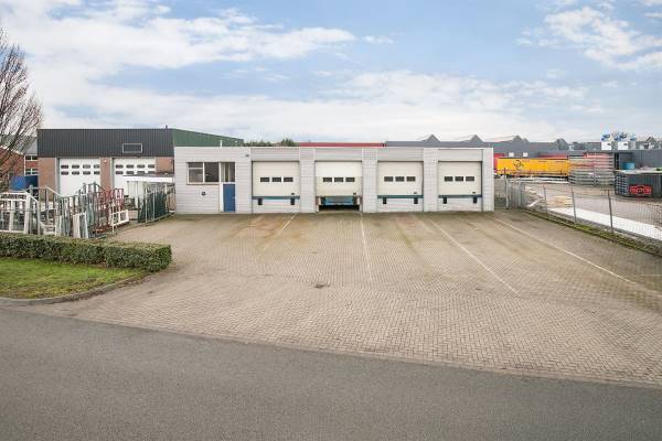Bedrijfsruimte Nieuwelandstraat 2 Ommen