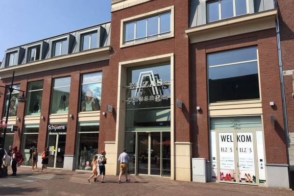 Winkelruimte Elzaspassage 55 Helmond
