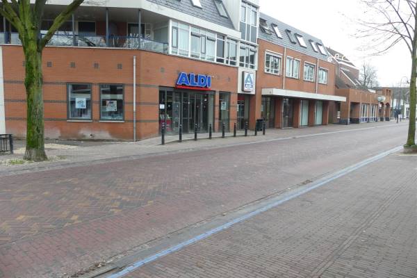 Winkelruimte Dorpsstraat 102 104 Lunteren